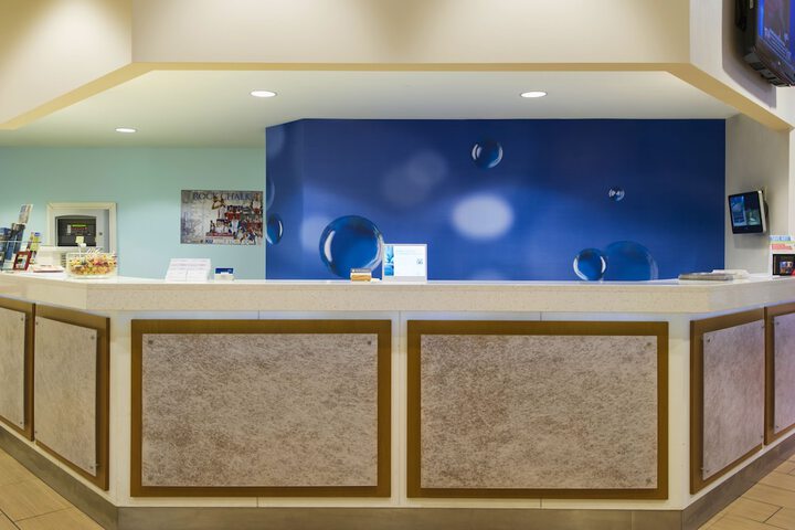 Hotel Interior 10 of 57