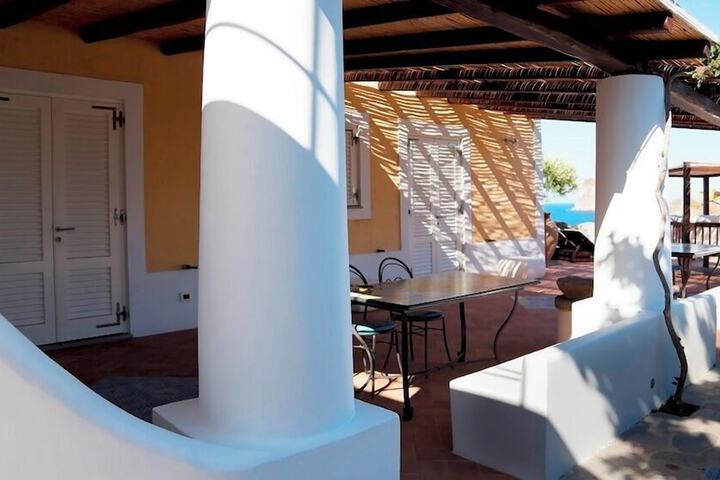 Terrace/Patio 17 of 28