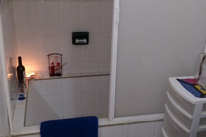 Room 27 of 67
