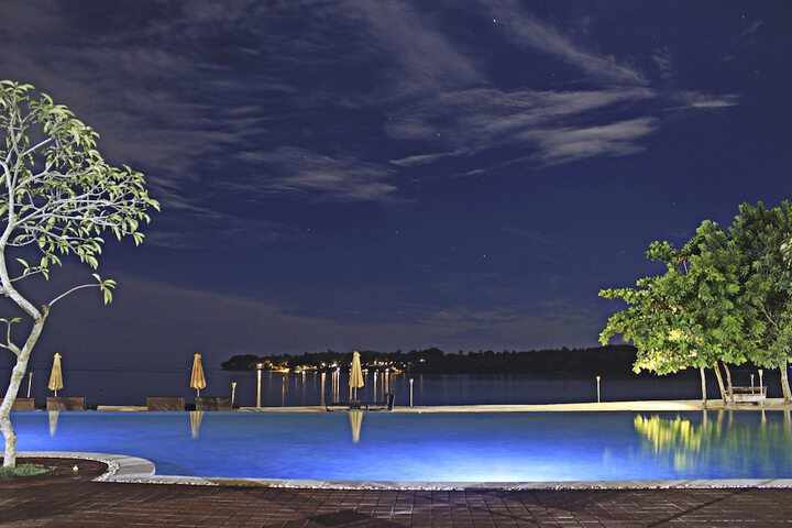 Pool 50 of 98