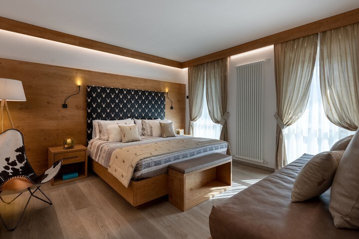 Room 17 of 212