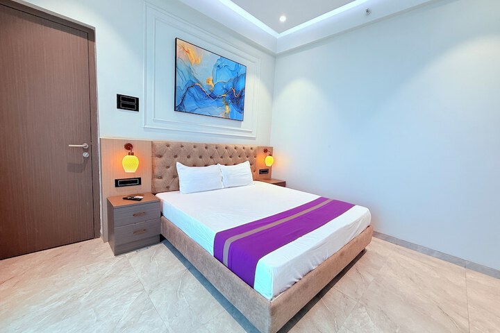 Room 51 of 63
