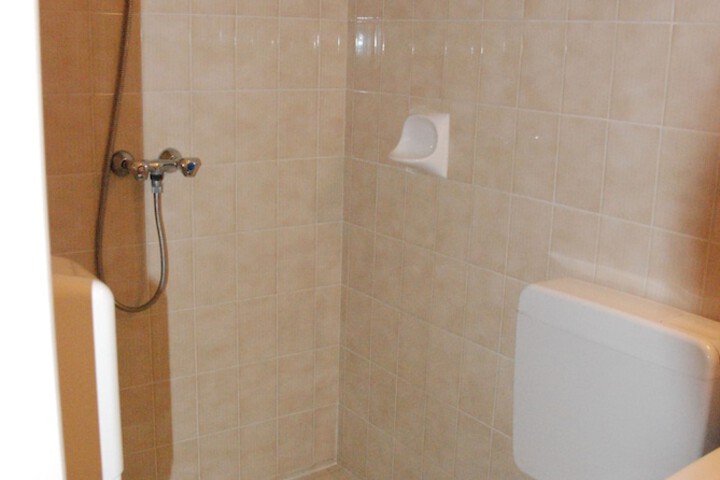 Clean Restrooms