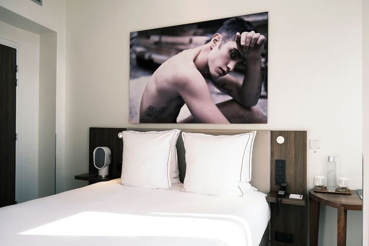 Room 10 of 63