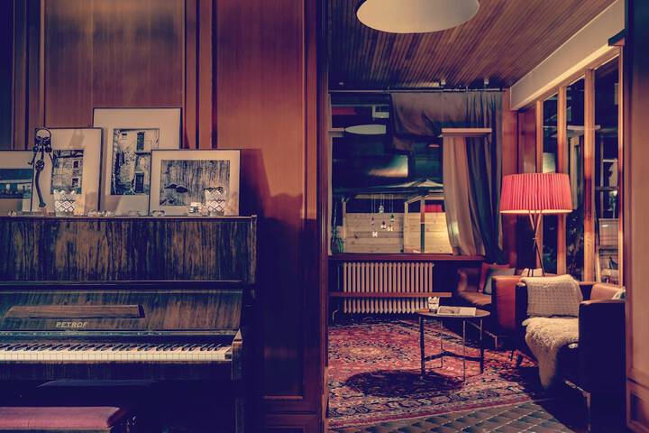 Lobby Photos