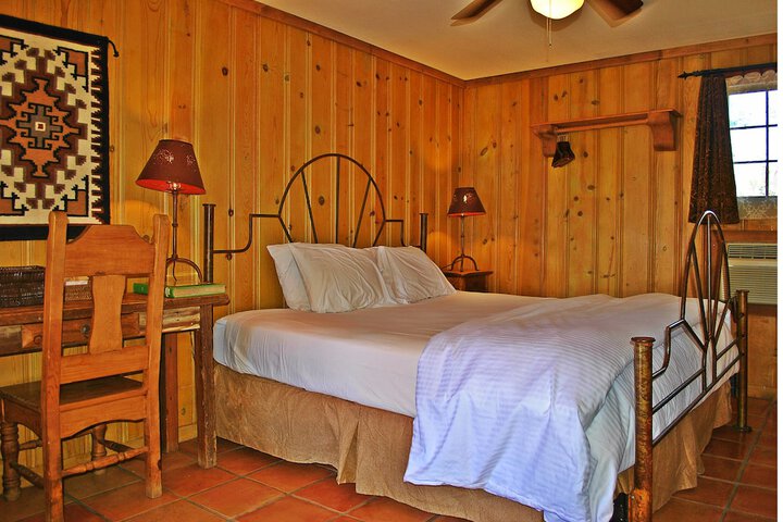 Room 5 of 54