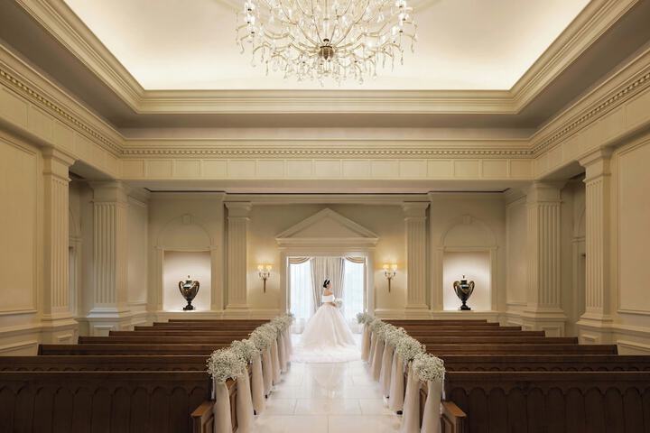 Ballroom/Hall 112 of 138