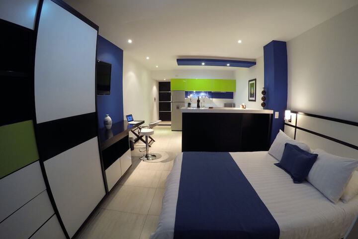Private kitchenette
