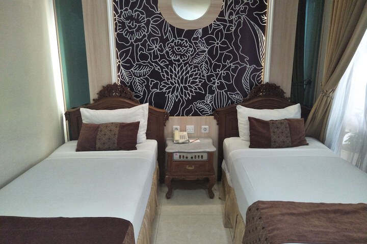 Room 11 of 57