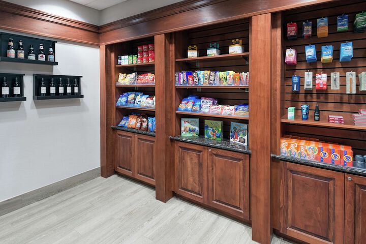 Snack bar