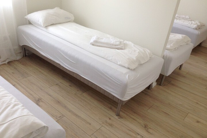 Room 9 of 21