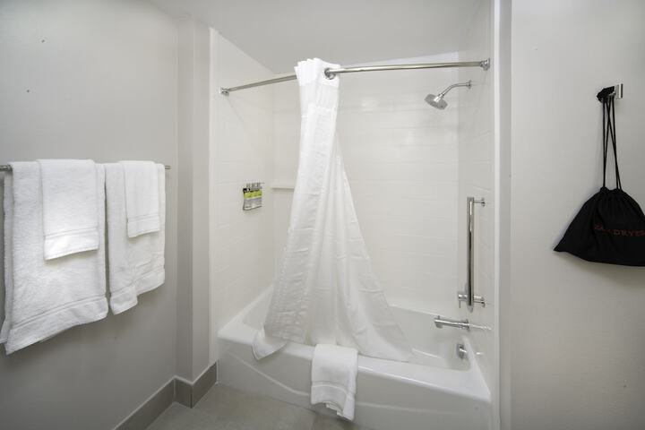 Room 21 of 47