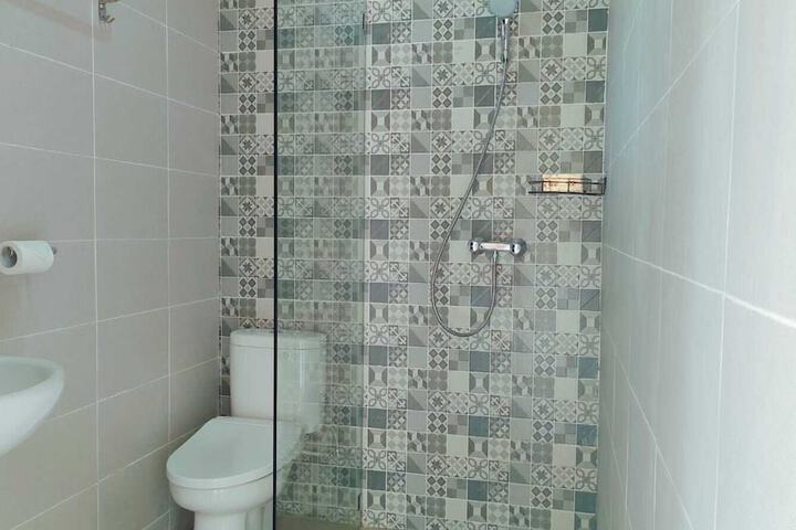 Room 17 of 25