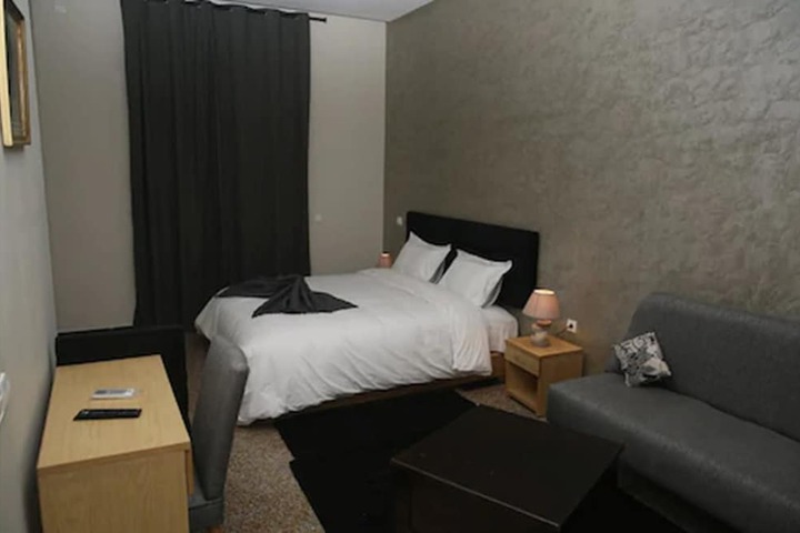 Room 4 of 26