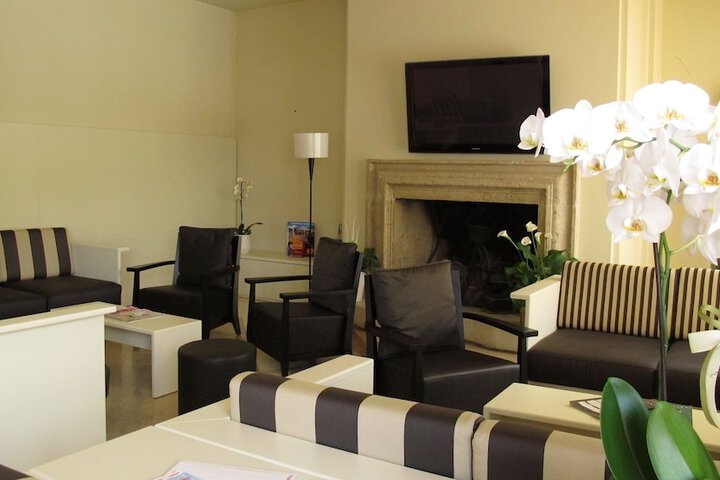 Hotel Lobby
