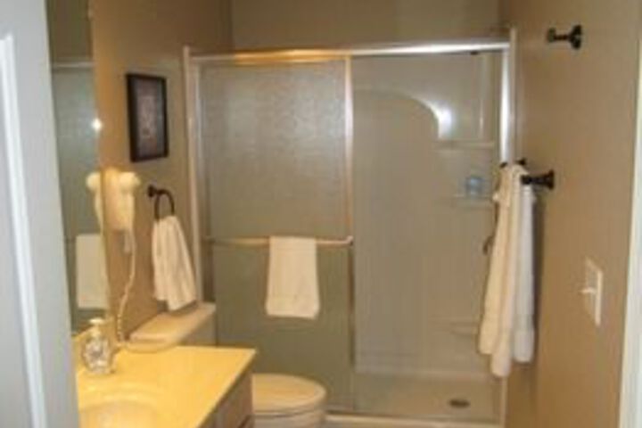 Room 2 of 43