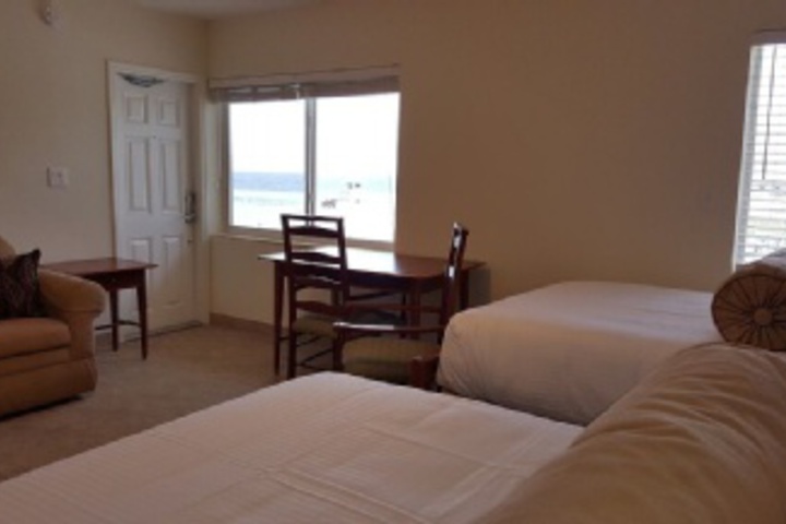 Room 585 of 695