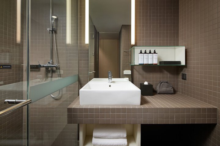 Bathroom Interior Photo