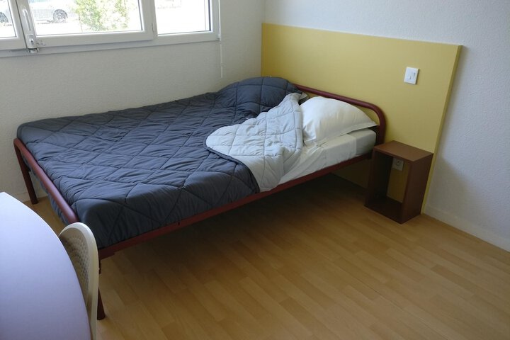 Room 11 of 26