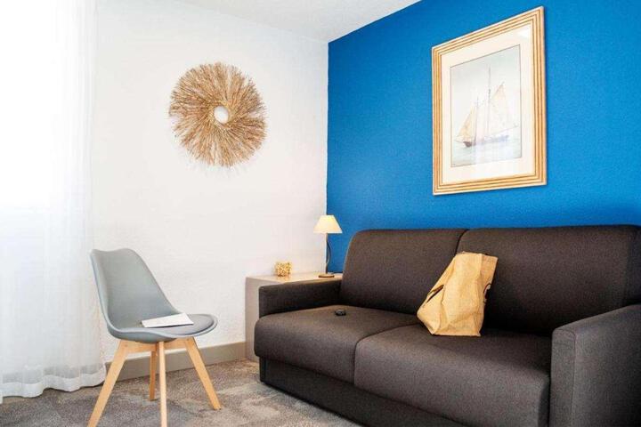 Room 4 of 57