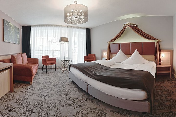 Room 20 of 134