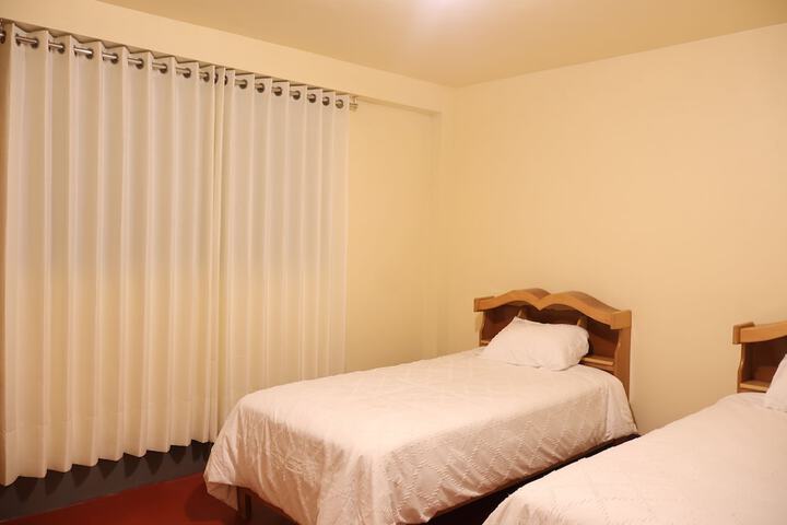 Room 6 of 26