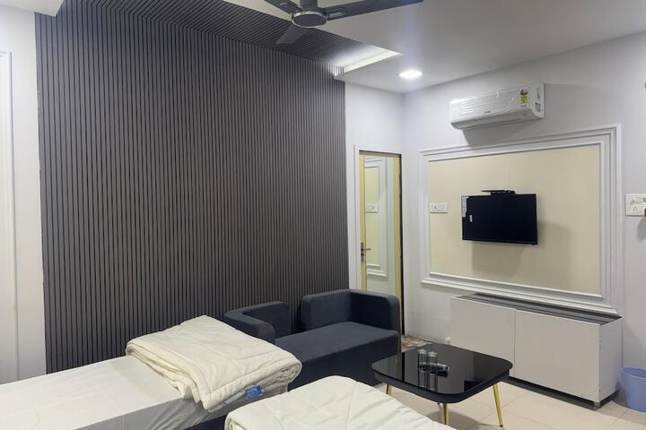 Room 19 of 29