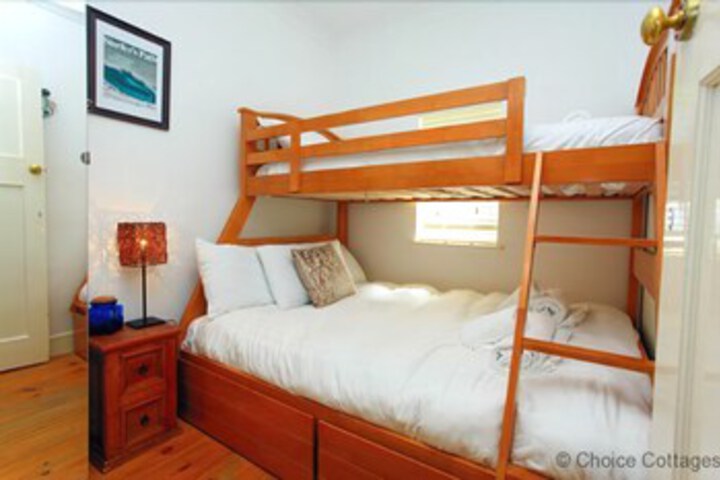 Room 91 of 107