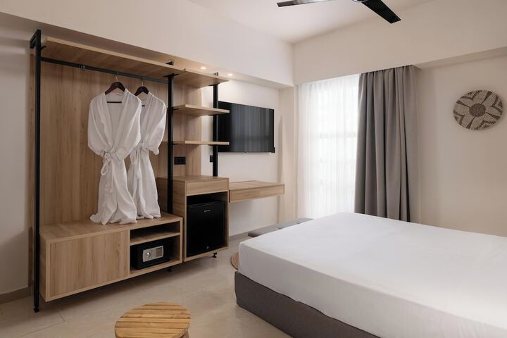 Room 22 of 49