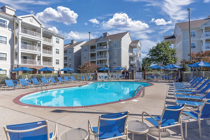 Pool Hotel
