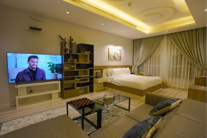 Room 56 of 87