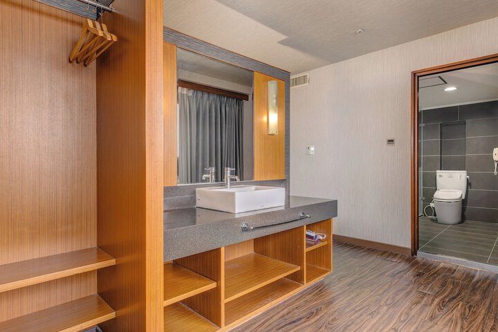Room 62 of 149