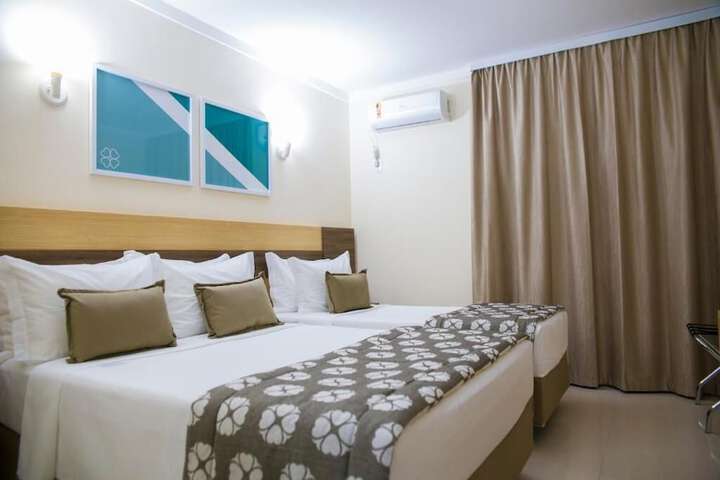 Room 15 of 18