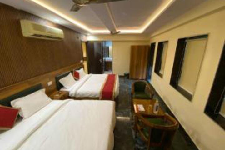 Hotel Home Stay Residency