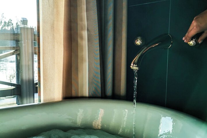 Room 48 of 91