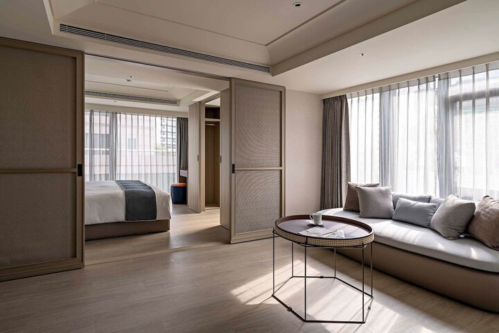 Room 29 of 79