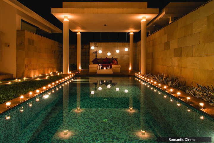 Pool Hotel