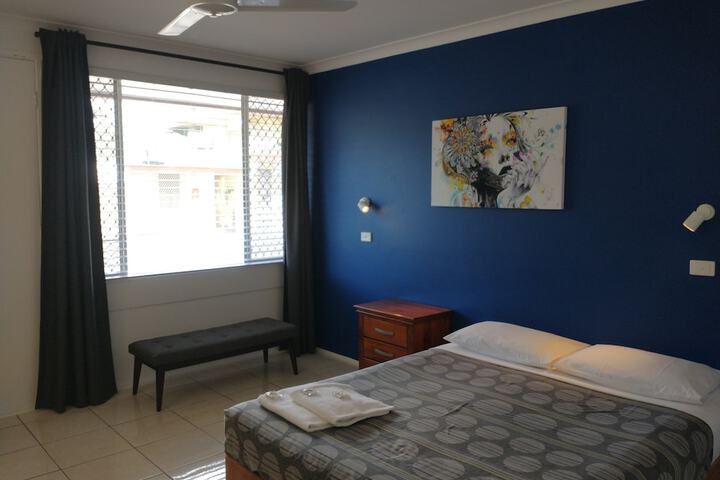 Room 55 of 109