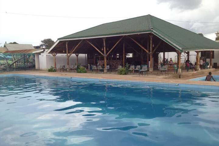 Pool 25 of 55