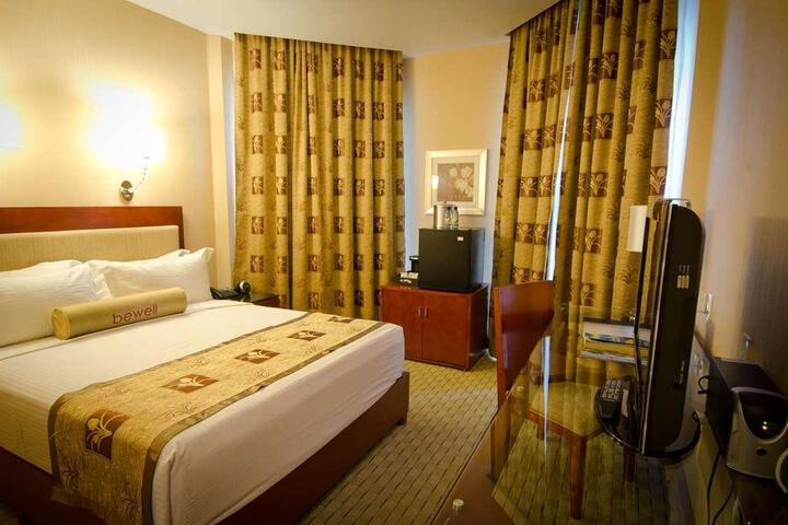 WYNDHAM GARDEN PARAMARIBO