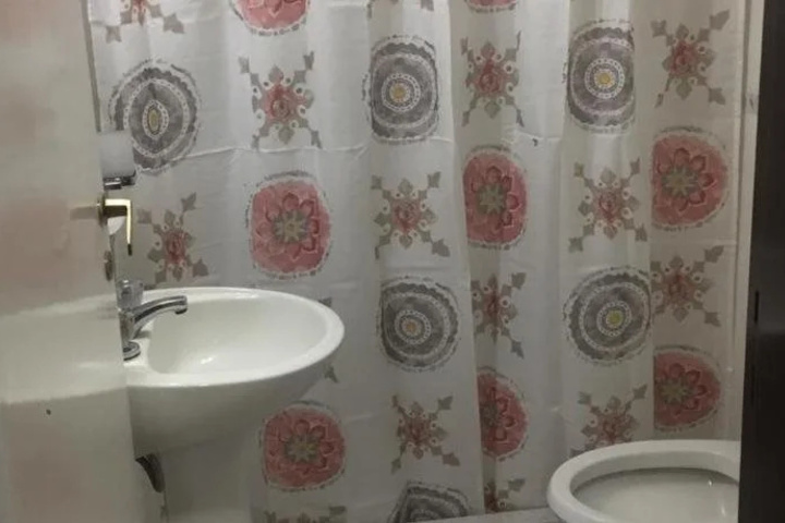 Room 7 of 14