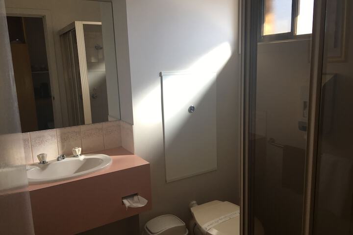 Room 63 of 96