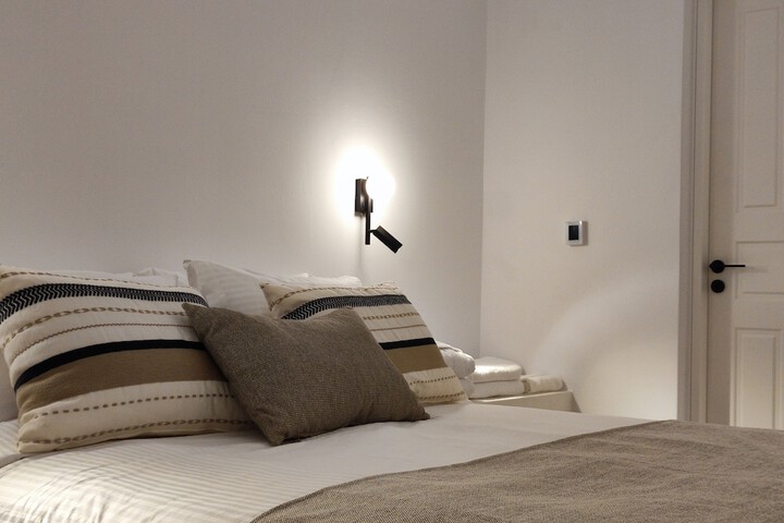 Room 9 of 26
