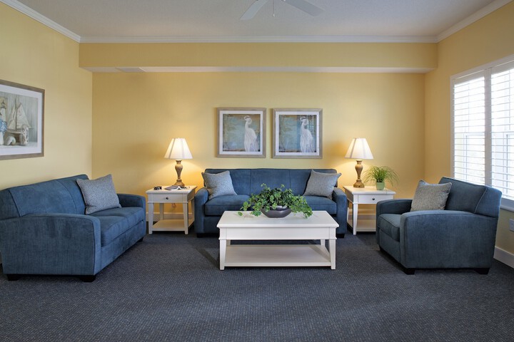 Room 8 of 37