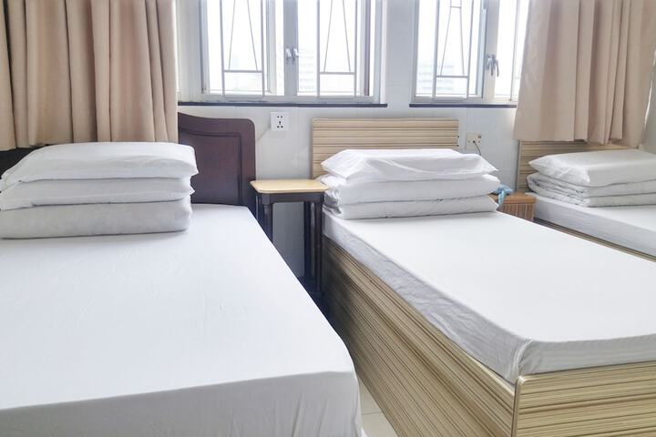 Room 7 of 23