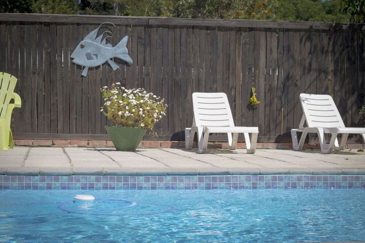 Pool 57 of 98