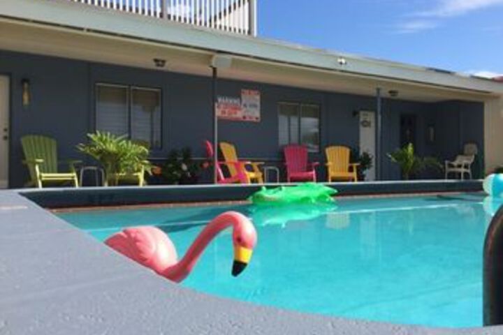 Photo of Tropicaire Motel