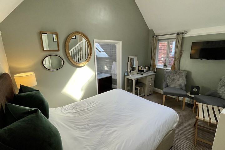 Room 37 of 109