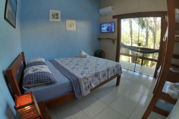 Room 3 of 74