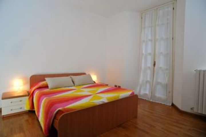 Room 34 of 59